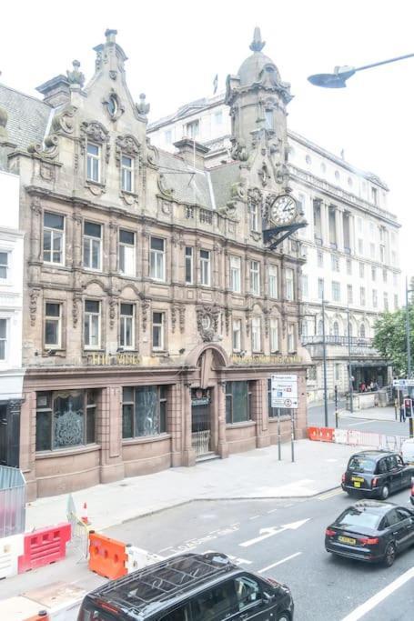 The V.I.P Suite - Sleeps 24! Best For Large Groups Liverpool Exteriör bild